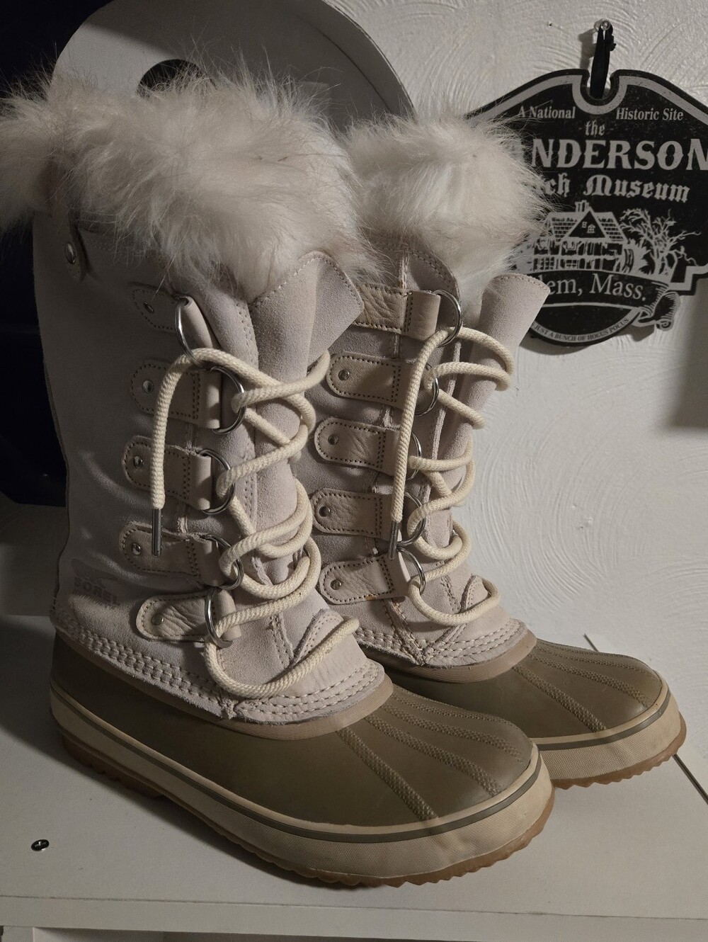 SOREL Women’s Winter Lace-Up Snow Boots with Faux Fur Trim - Cream/Tan
